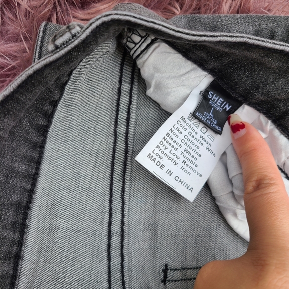 Shein Black High Waisted Distressed Skinny (L)8/10 - Picture 7 of 7